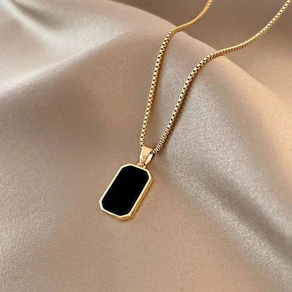 Elegant Square Necklace for Women Korean Black Geometric Necklace Gold Color Necklace